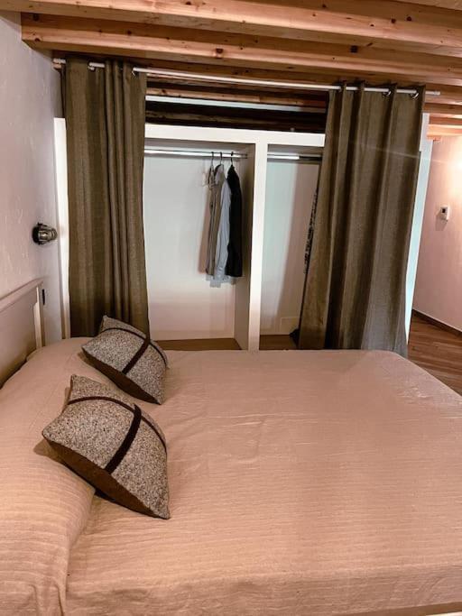 La Petite Croix Apartment Aosta Luaran gambar